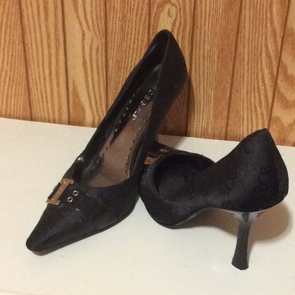 BCBG Shoes - BCBG heels